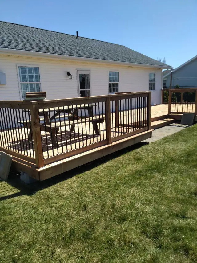 carpenter for hire in Carpentry, Crown Moulding & Trimwork in Annapolis Valley - Image 7