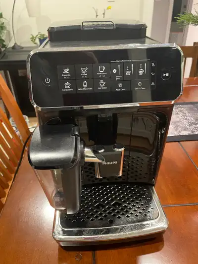 Philips 3200 Espresso Maker, View more