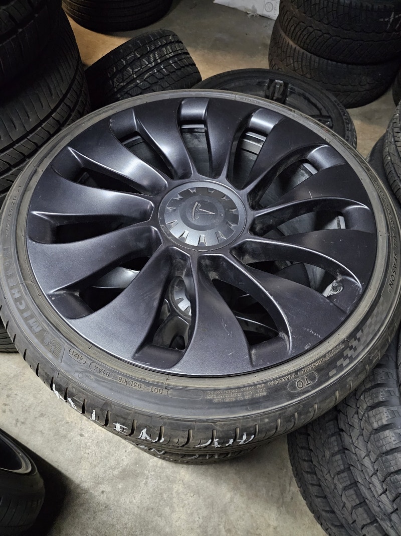 21" Uberturbine Tesla Model Y Performance Wheels Tires & Rims City