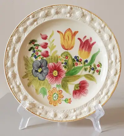 Vintage Royal Adams Titan Ware Assiette de collection 9'' Plate, View more