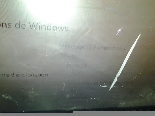 Lenovo ThinkCentre M93P SFF i5-4570 3.30GHz 8GB RAM 2tb enterpri in Desktop Computers in City of Montréal - Image 9