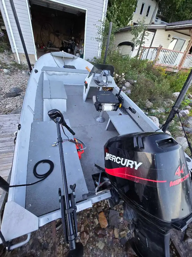Starcraft 1620 & Mercury 40hp & Trailer in Powerboats & Motorboats in Sudbury - Image 7