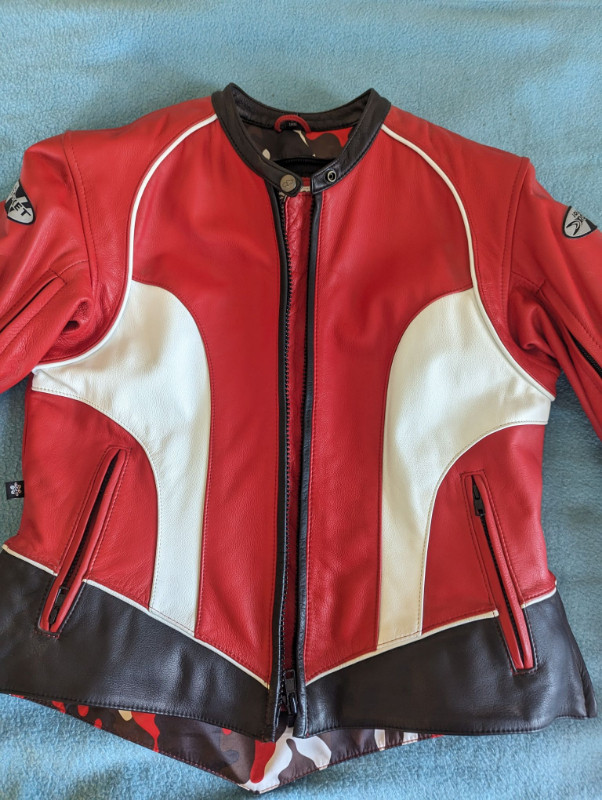 Joe Rocket "Rocket Girl" Motorcycle Leather Jacket  / Manteau dans Femmes - Hauts et vêtements d'extérieur  à Longueuil/Rive Sud - Image 3
