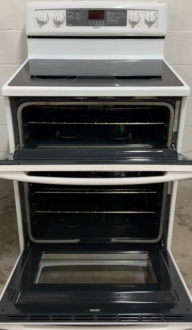 SALE! Double Oven Electric Stove “Maytag” 30” in Stoves, Ovens & Ranges in City of Toronto - Image 3