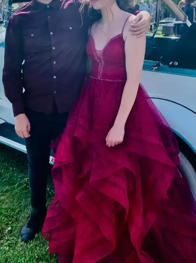Ellie Wilde for Mon Cheri Prom Dress - Size 8 , View more