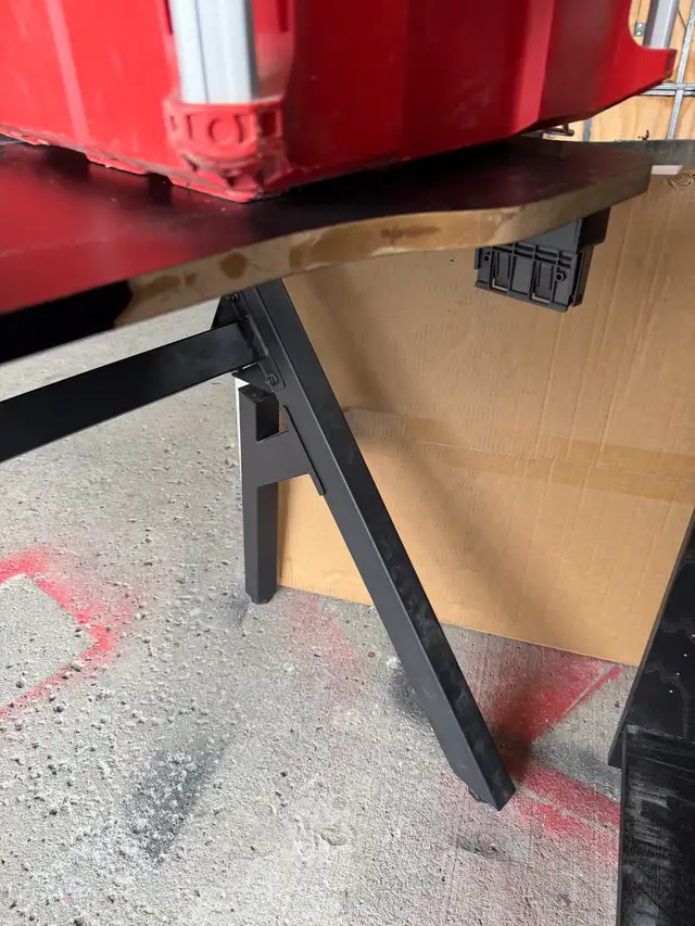 Gaming desk in Desks in Ottawa - Image 3