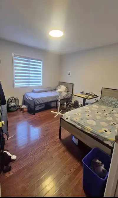 ROOM FOR RENT – 2 SPOTS AVAILABLE! $450/person – All-inclusive Perfect for 2 students or working pro...