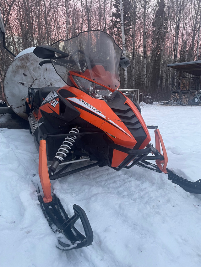 2014 artic cat xf7000 crosstour in Snowmobiles in La Ronge