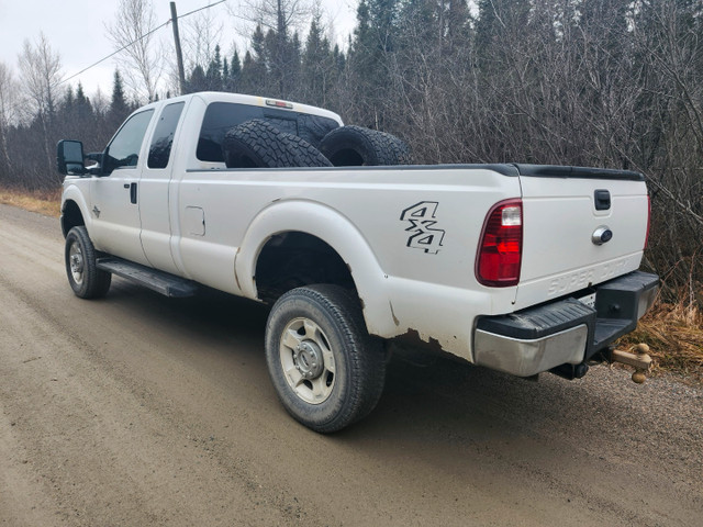 2016 Ford F250 Super Duty Super Cab in Cars & Trucks in Timmins - Image 4