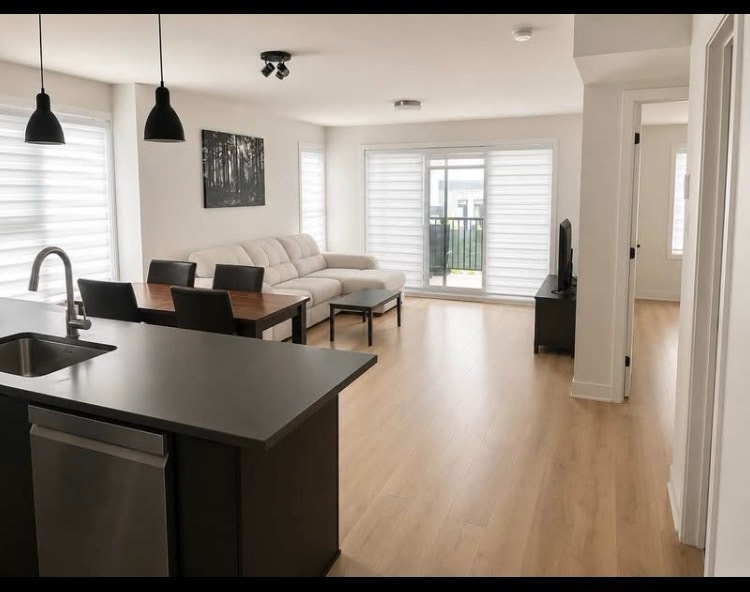 Condo 2 Bed 1 Bath — photo 1