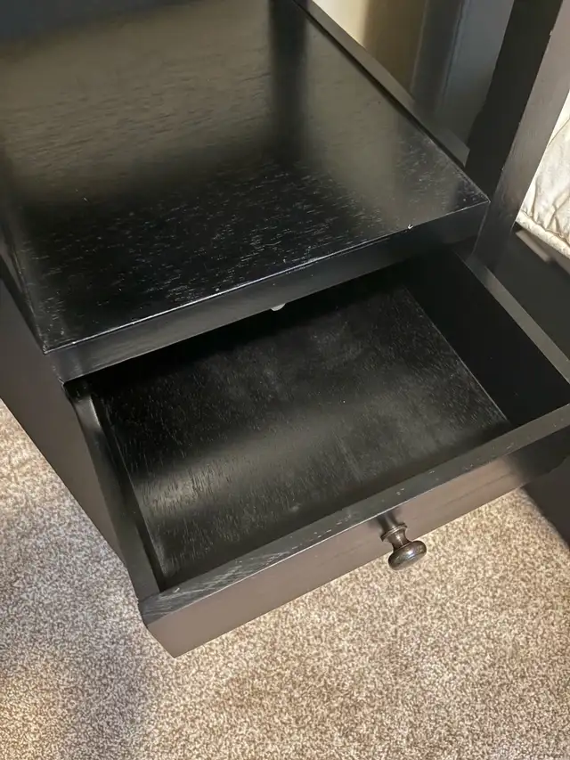 Black Nightstand in Other Tables in Grande Prairie - Image 4