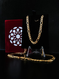Brand New 18K Gold Figaro Chain: 22 Inches of Elegance