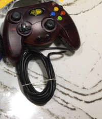 1 Xbox Controller, working and sanitized. $20.