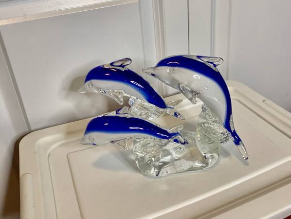 Beautiful Large Art Glass Dolphin in Arts & Collectibles in Burnaby/New Westminster - Image 4