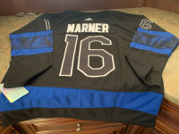 Marner Large  Toronto Maple Leafs reversible jersey 