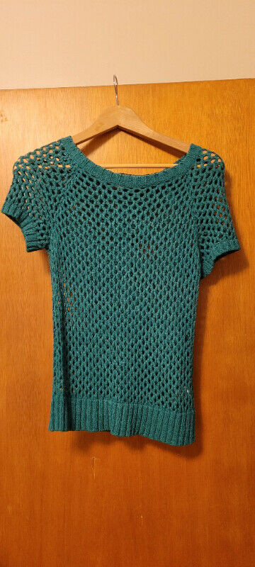 Teal knitted shirt in Women's - Tops & Outerwear in Ottawa