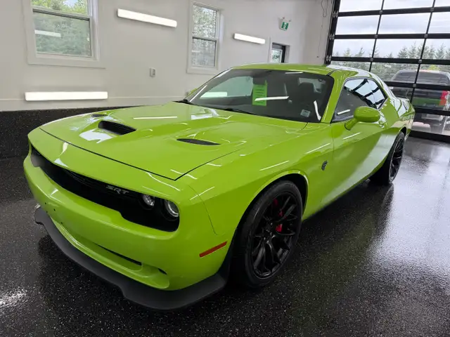 2015 Dodge Challenger SRT Hellcat 