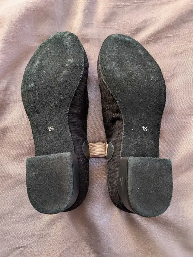 ballet dress, tap shoes, see below in Kids & Youth in Oshawa / Durham Region - Image 5