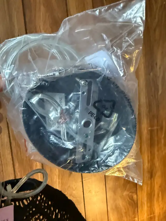 Hanging Light fixture -new in Indoor Lighting & Fans in Brantford - Image 3