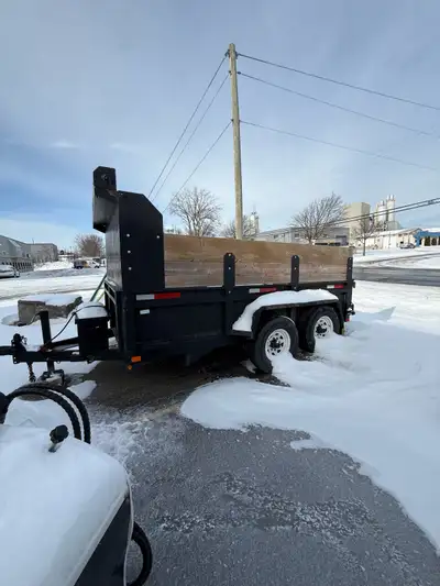 Remorque dompeur Marque Brimar 7x12 avec rampes qui se rangent en dessous. Excellente condition. (43...