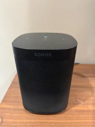 Sonos play (x2) and play base, View more