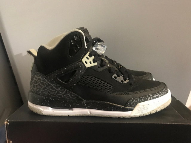 Air Jordan Spizike Oreo -7y in Men's Shoes in City of Toronto