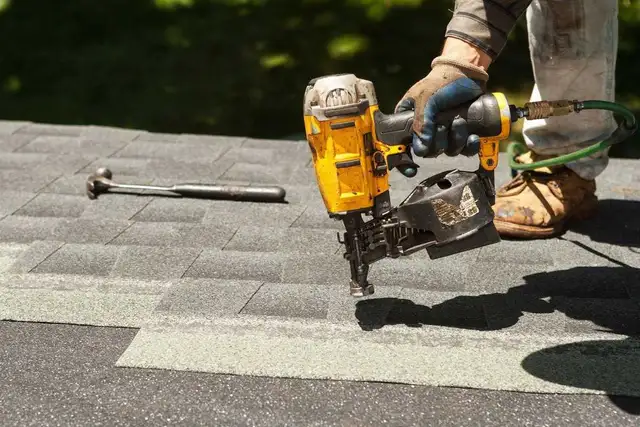 Roofing & Eavestrough repairs432920577841582084