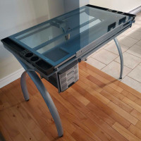 Futura Art Draft Table