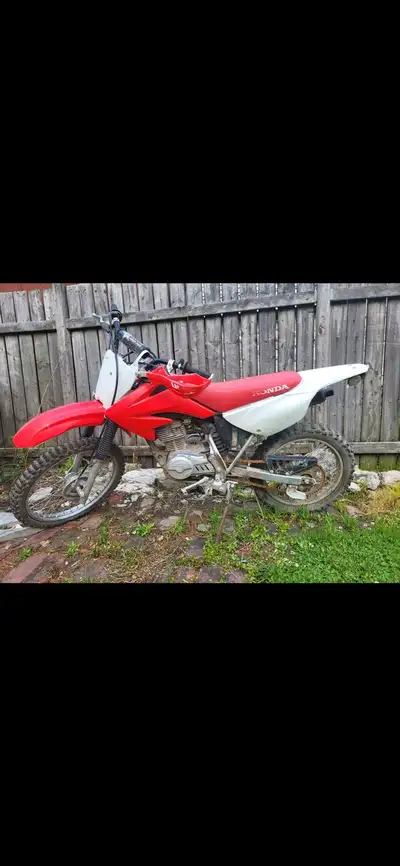 100cc 205 Honda 4 stroke dirtbike Needs repairs $400 obo