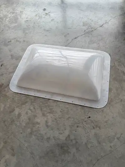 Rv skylight, new, clear/ frost colour, 18 inch x 26 inch, info at 403 870 7504