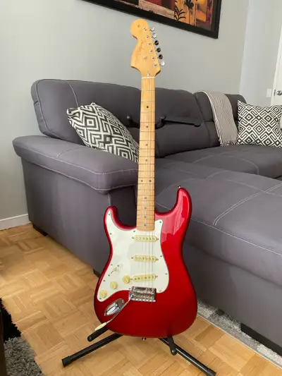 Lefty Stratocaster gauchere, View more