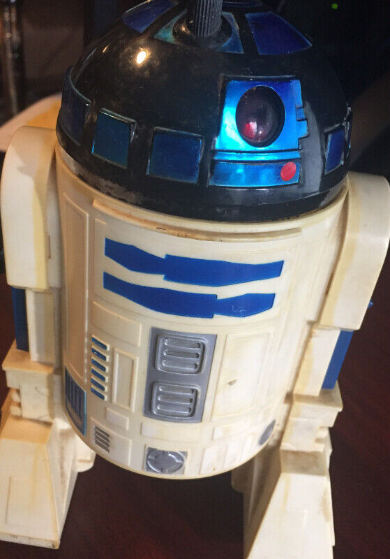 Star Wars Micro Machines R2-D2 Head Jabba's Palace Transforming in Arts & Collectibles in City of Halifax - Image 2