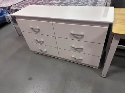Brand new 6 drawer dresser on sale Available in black, white, shadow oak and grey For Only $230 50”...