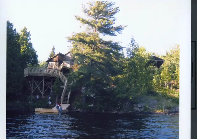 LAKEFRONT COTTAGE WITH PRIVACY in Ontario in Canada - Image 11