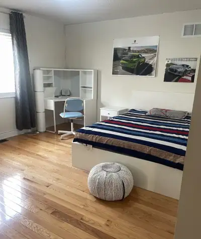 Room for rent in south Barrie