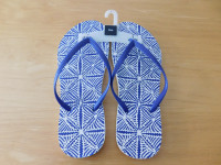 Gap and Old Navy Flip Flops Women Size 9 Brand New