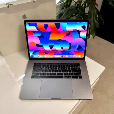 Selling POWERFUL i9, 32GB RAM, MacBook Pro 2018 in Space Grey Colour. Macbook is in Excellent Condit...