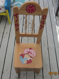 VINTAGE, SOLID WOOD TODDLER TIME OUT CHAIR