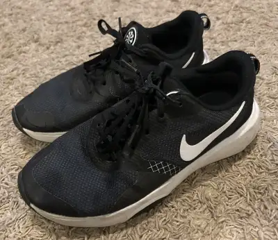 Nike Women's City Red TR Training Shoes - Black sz 8.5, View more