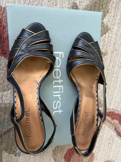 women’s shoes size 7.5, View more