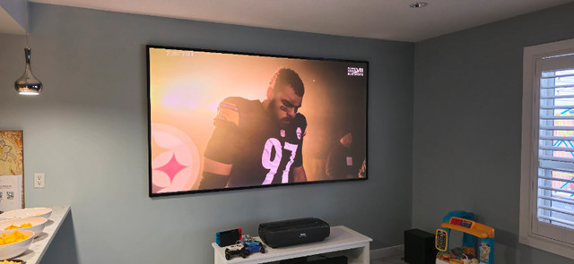 100" L9G Series Hisense 4k Ultra Short Throw Projector. in TVs in Calgary - Image 3