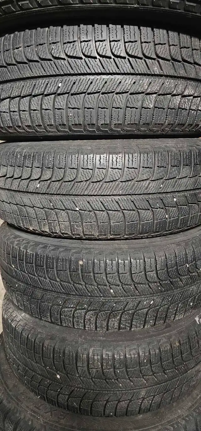 2015 Volkswagen golf tsi tires X4 in Tires & Rims in City of Toronto - Image 2