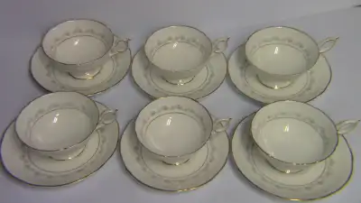 Coalport Harrington Teacup & Saucers, View more
