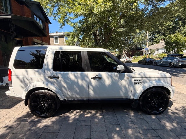Land Rover LR4 HSE Luxury V8 2011 — État excep — photo 2