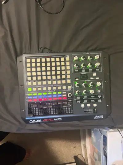 Used AKAI Professional APC40 Ableton Controller Fully functional One knob cover missing Power cable...