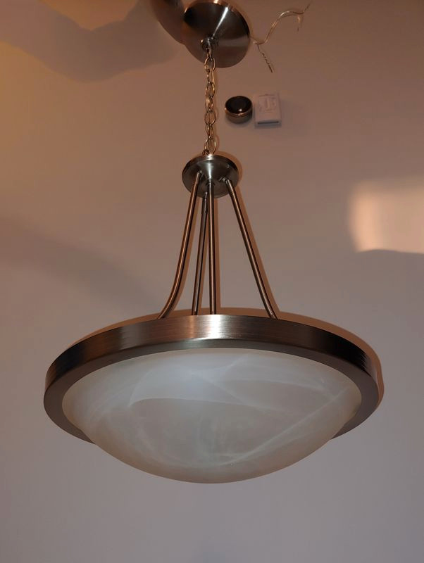 Stylish 15-inch Pendant Light Fixture with Swirly Glass in Indoor Lighting & Fans in Winnipeg