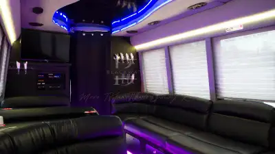 LIMO - LIMOUSINE AND PARTY BUS RENTALS - FOR ALL EVENTS