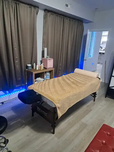 Massage service available Southside area 27, filipina female Can accomodate short notice when possib...