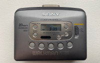 Sony Walkman WM-FX425 Auto Reverse AM/FM Portable Cassette Playr