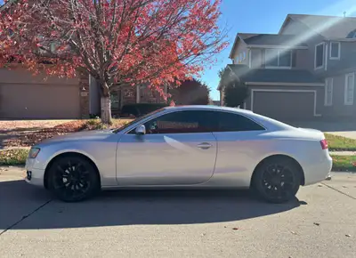 Selling my 2011 Audi A5 Premium coupe. Clean title. Pros : Good car with almost no rust Never driven...